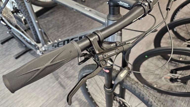 Used Sensa Livigno Evo Comp 2024 2024 Mountainbike, Light Gray, 29 — image 11 of 17