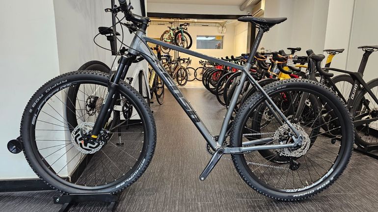 Used Sensa Livigno Evo Comp 2024 2024 Mountainbike, Light Gray, 29 — image 4 of 17