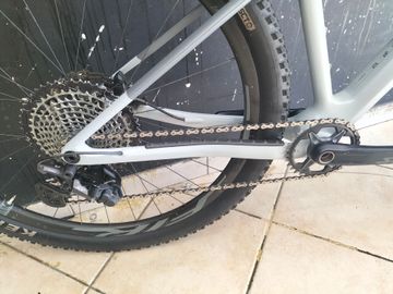 Used Orbea ALMA M50 2023 2023 Mountainbike, Light Gray, 29 — image 2 of 3