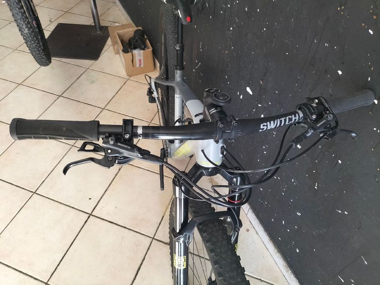 Used Orbea ALMA M50 2023 2023 Mountainbike, Light Gray, 29 — image 3 of 3