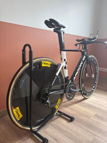 Used Argon 18 E 117 Tri + 2017 Road & Gravel, White — image 2 of 3
