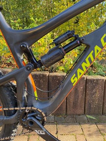 Used Santa Cruz Nomad 3 CC (Custom Made 2016) 2016 Mountainbike, Black — image 2 of 13