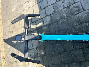 Used Bianchi Impulso COMP GRX 610 disc 2023 2023 Road & Gravel, Green — image 5 of 7