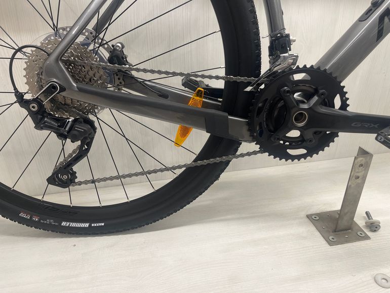 Used Merida SILEX 4000 2024 2024 Road & Gravel, Light Gray — image 3 of 4