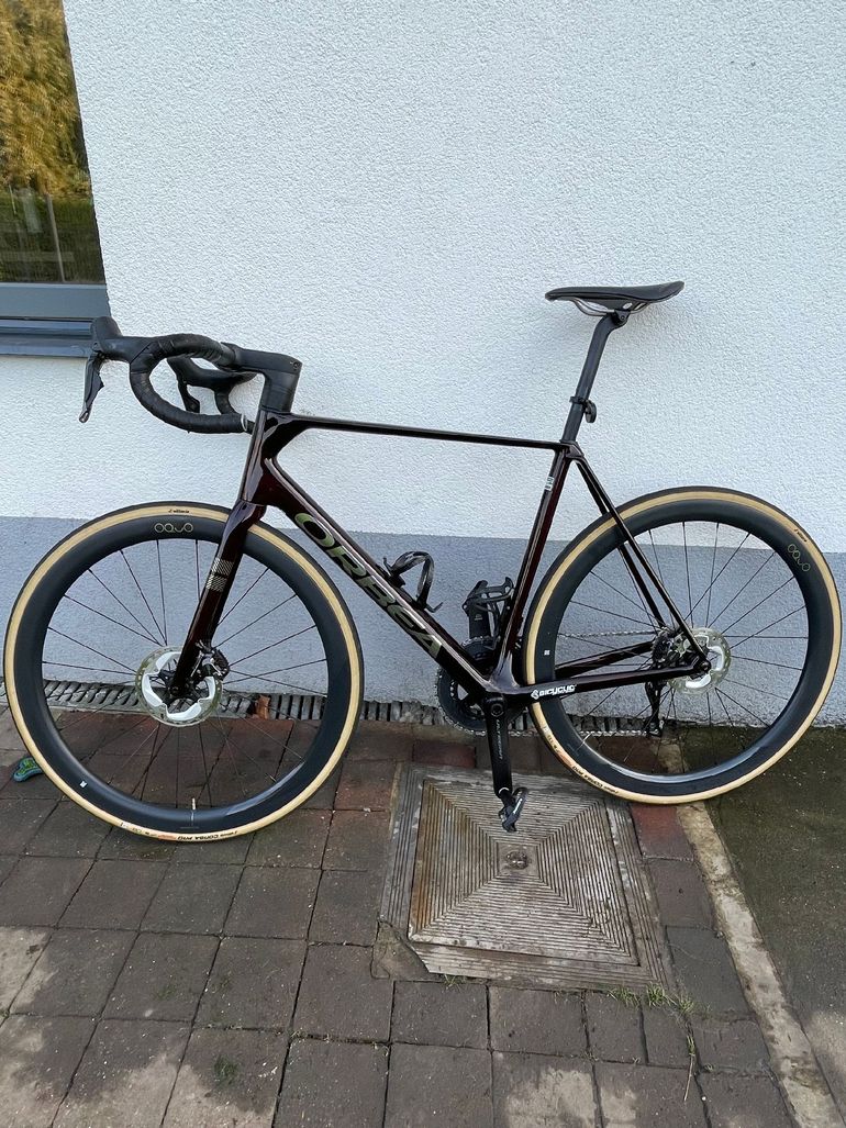 Used Orbea ORCA M20iLTD 2024 2024 Road & Gravel, Red — image 2 of 4