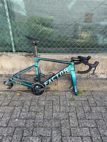 Used Factor OSTRO VAM SRAM Red AXS 2022 Road & Gravel
