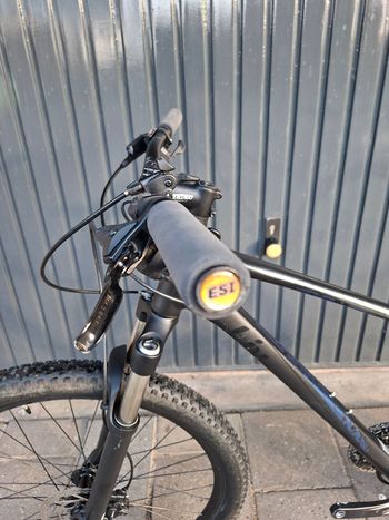 Used Liv Tempt 2015 Mountainbike, Black — image 6 of 10