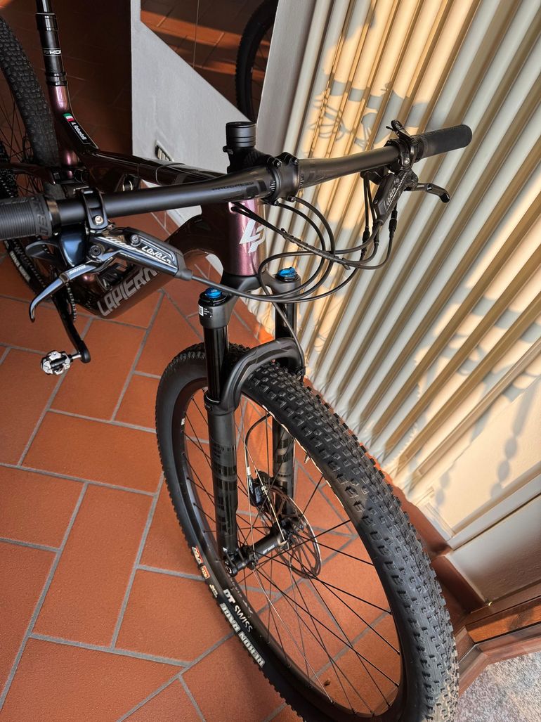 Used Lapierre XR 7.9 2023 2023 Mountainbike, Purple, 29 — image 7 of 7