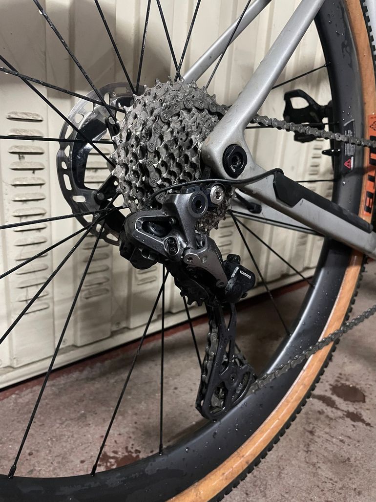Used Orbea M30 Team 2023 2023 Road & Gravel, Light Gray — image 4 of 8