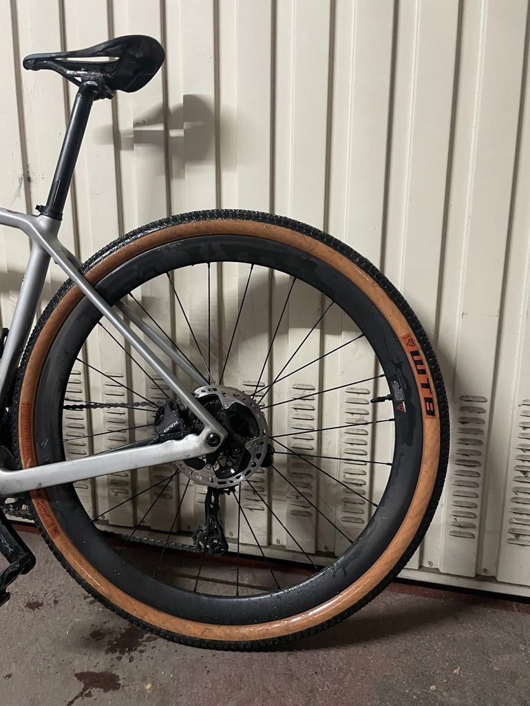 Used Orbea M30 Team 2023 2023 Road & Gravel, Light Gray — image 8 of 8