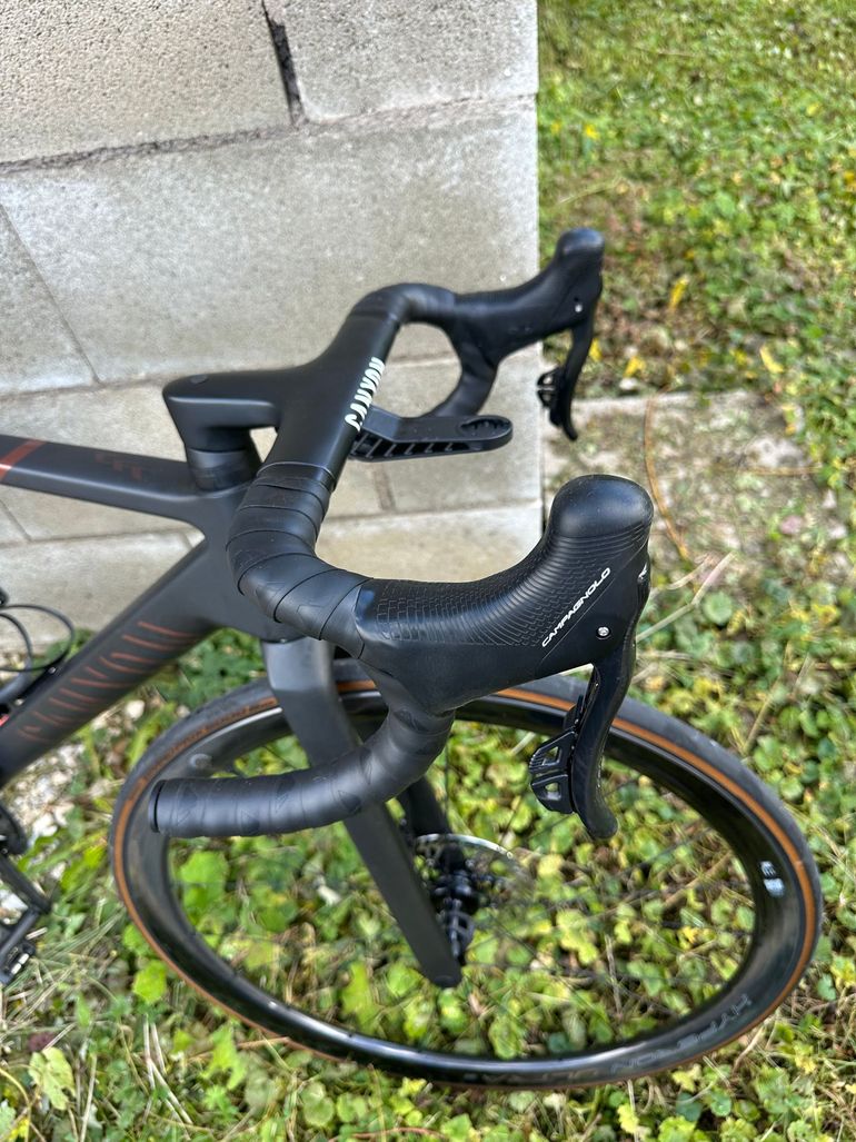 Used Canyon Ultimate CFR WRL 2024 2024 Road & Gravel, Black — image 2 of 4