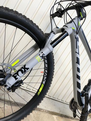Used Scott Spark 740 2017 2017 Mountainbike, Light Gray, 27.5 — image 2 of 3
