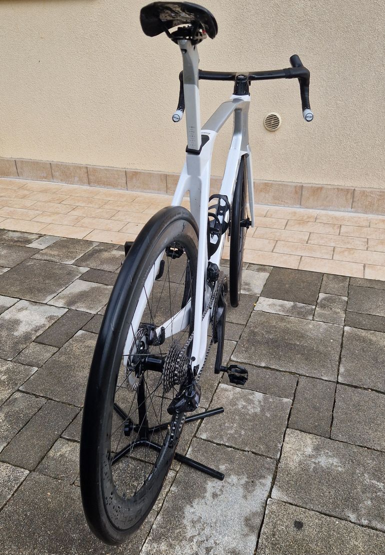 Used Other Brands Gusto Duro Evo 2025 Road & Gravel, White — image 5 of 5