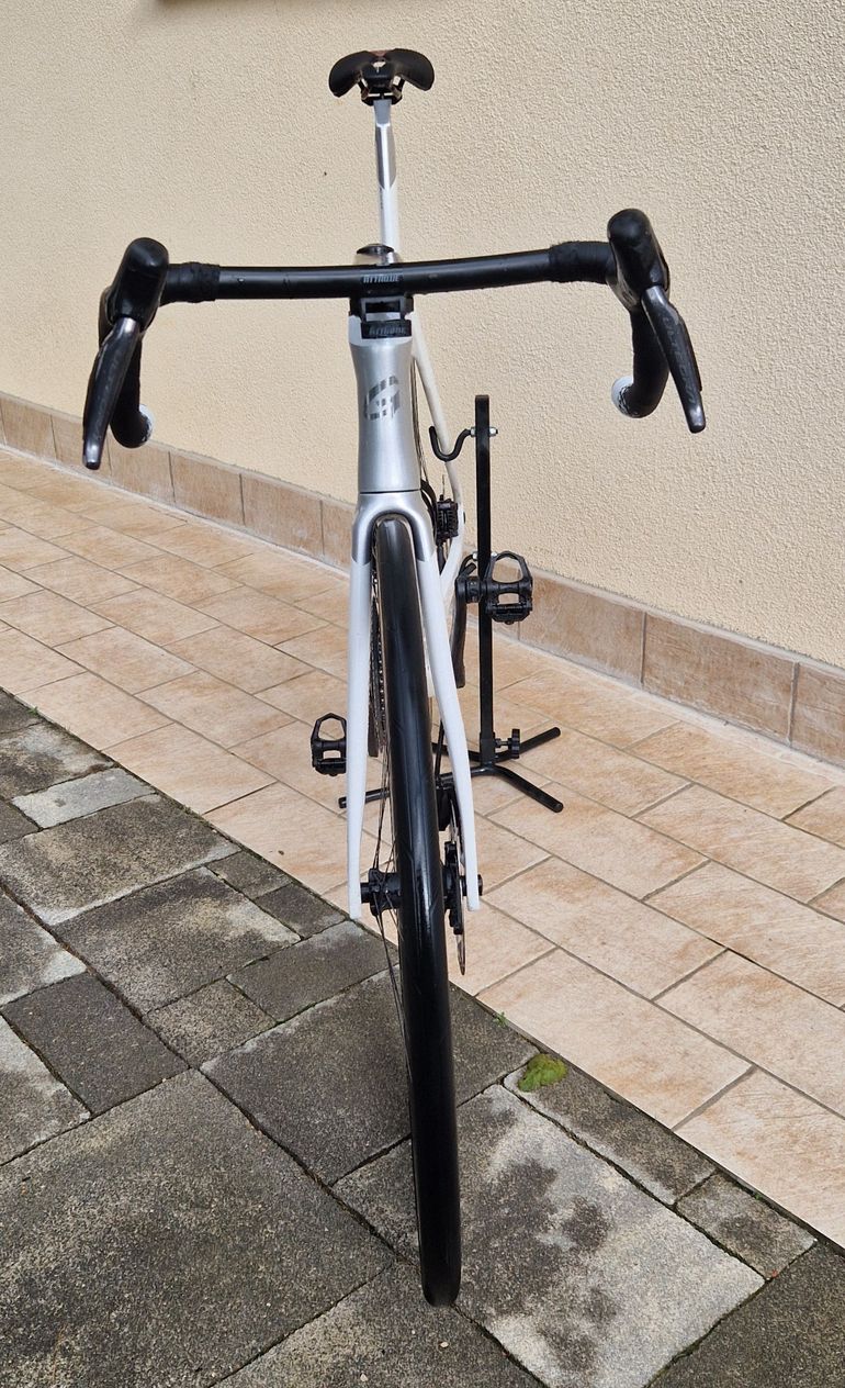 Used Other Brands Gusto Duro Evo 2025 Road & Gravel, White — image 4 of 5
