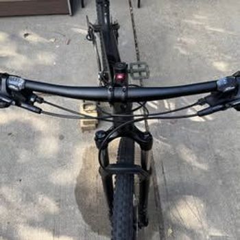 Used Trek X-Caliber 9 2018 2018 Mountainbike, Black, 27.5, 29 — image 4 of 8