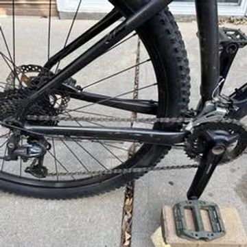Used Trek X-Caliber 9 2018 2018 Mountainbike, Black, 27.5, 29 — image 5 of 8