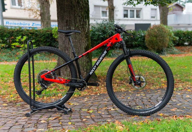 Used Rocky Mountain Vertex Carbon 90 2019 2019 Mountainbike, Red, 29, 27.5 — image 12 of 12