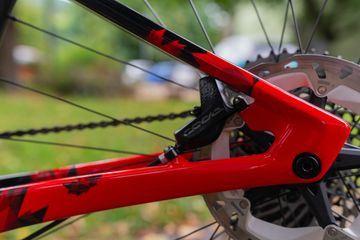 Used Rocky Mountain Vertex Carbon 90 2019 2019 Mountainbike, Red, 29, 27.5 — image 10 of 12