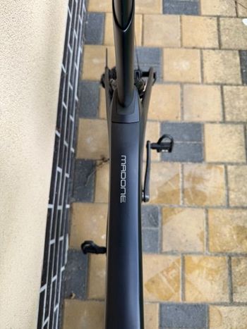 Used Trek Madone SLR 9 2019 Road & Gravel, Black — image 7 of 13