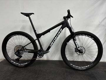 Used Specialized Epic World Cup Expert 2024 2024 Mountainbike, Black, 29 — image 1 of 3