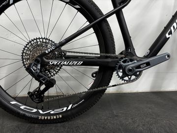 Used Specialized Epic World Cup Expert 2024 2024 Mountainbike, Black, 29 — image 2 of 3