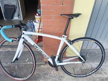 Used Specialized Tarmac 2016 Road & Gravel, White — image 2 of 5
