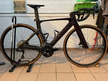 Used Scott Foil Shimano 105 2023 Road & Gravel, Black — image 1 of 8