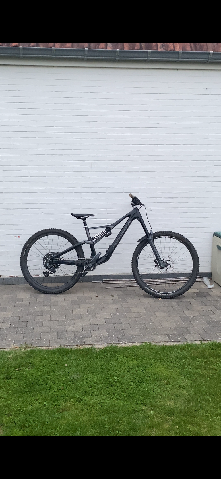 Used Orbea Rallon 2024 Mountainbike, Black — image 5 of 7