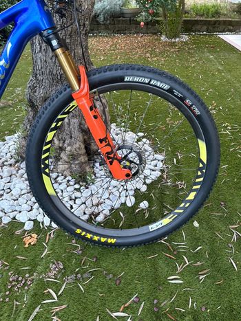 Used Wilier URTA MAX Shimano XTR Di2 2025 Mountainbike, Black — image 5 of 7