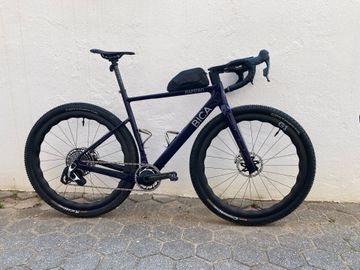 State Bicycle Co. Carbon All Road 2 2025 Road & Gravel d'occasion
