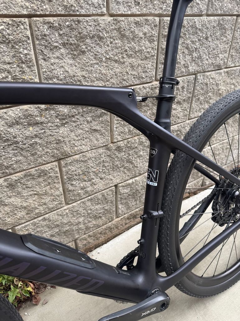 Used Specialized Diverge STR Comp 2024 2024 Road & Gravel, Black — image 7 of 8