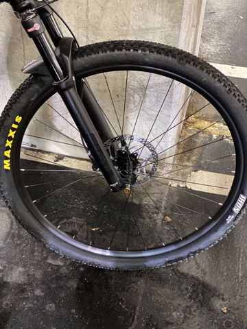 Used Orbea ALMA H20 2024 2024 Mountainbike, Black, 29 — image 3 of 4