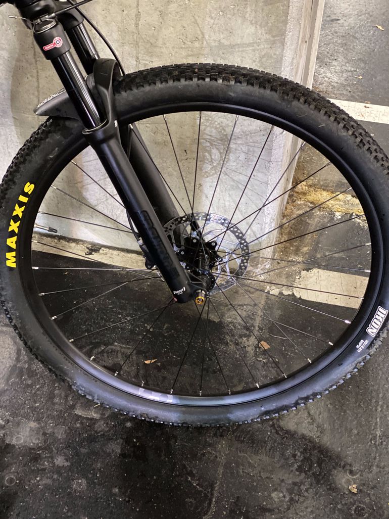 Used Orbea ALMA H20 2024 2024 Mountainbike, Black, 29 — image 3 of 4