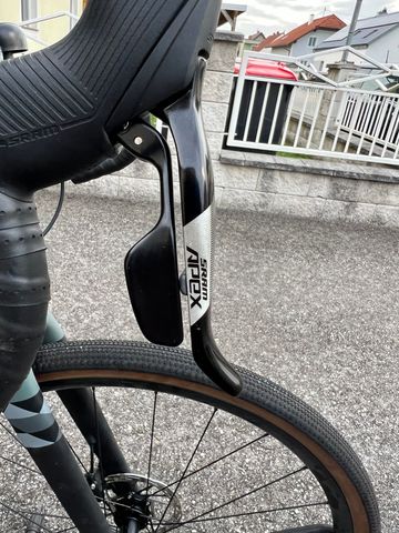 Used Trek Checkpoint SRAM Apex 2024 Road & Gravel, Light Gray — image 7 of 9