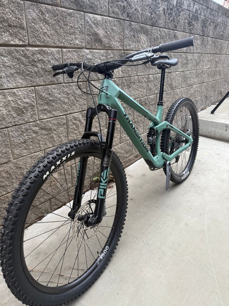 Used Transition Smuggler Carbon GX AXS 2024 2024 Mountainbike, Green, 29 — image 4 of 8