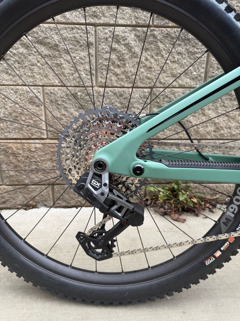 Used Transition Smuggler Carbon GX AXS 2024 2024 Mountainbike, Green, 29 — image 8 of 8