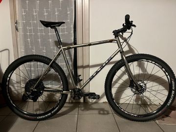 Used Marin San Rafael 1995 Mountainbike, Light Gray — image 1 of 6