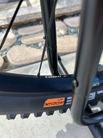 Used Whistle B-Rush C12.5 2026 Mountainbike, Black — image 8 of 12