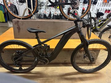 Brugt Giant Reign E+ 2, 2022 2022 MTB
