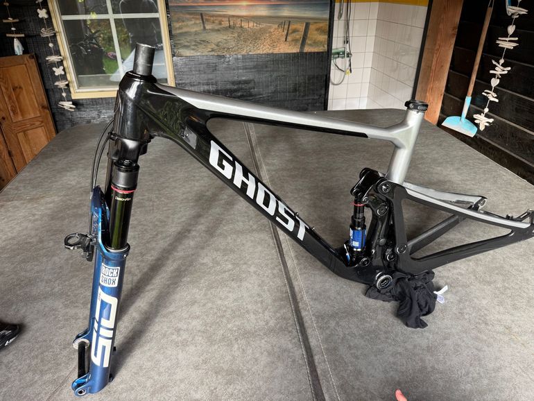 Used Ghost Lector FS World Cup 30 2024 Frameset 2024 Mountainbike, Light Gray, 29 — image 10 of 12