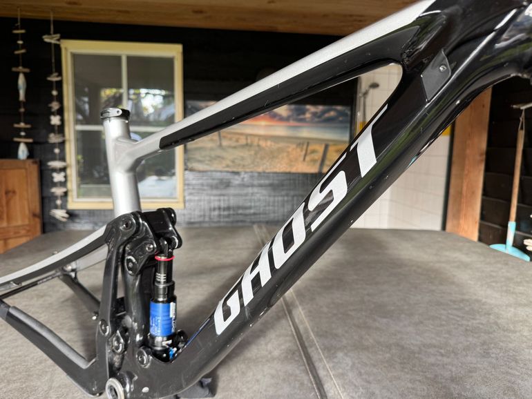 Used Ghost Lector FS World Cup 30 2024 Frameset 2024 Mountainbike, Light Gray, 29 — image 4 of 12