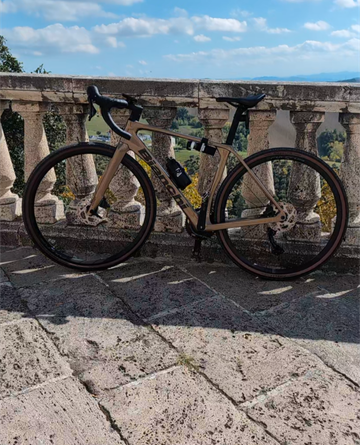 Used Bianchi Impulso COMP GRX 610 disc 2023 2023 Road & Gravel, Orange — image 1 of 5