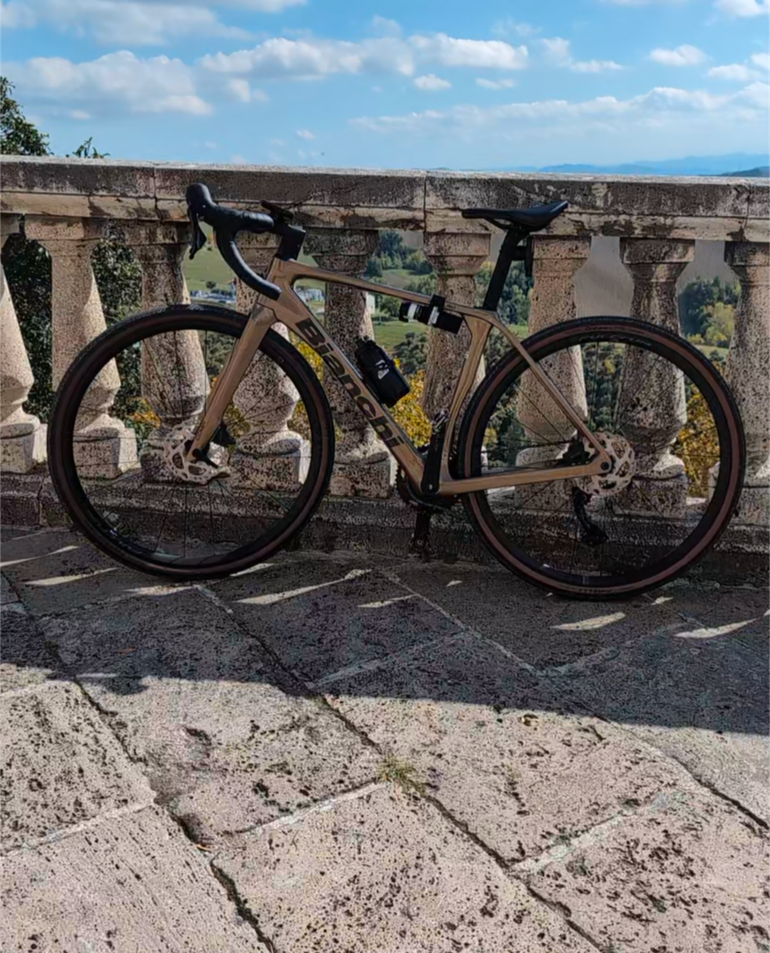 Used Bianchi Impulso COMP GRX 610 disc 2023 2023 Road & Gravel, Orange — image 1 of 5