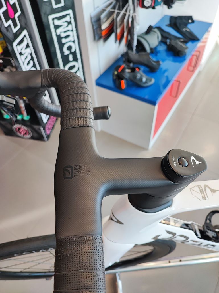 Used Pinarello Dogma F 2026 Road & Gravel, White — image 7 of 8