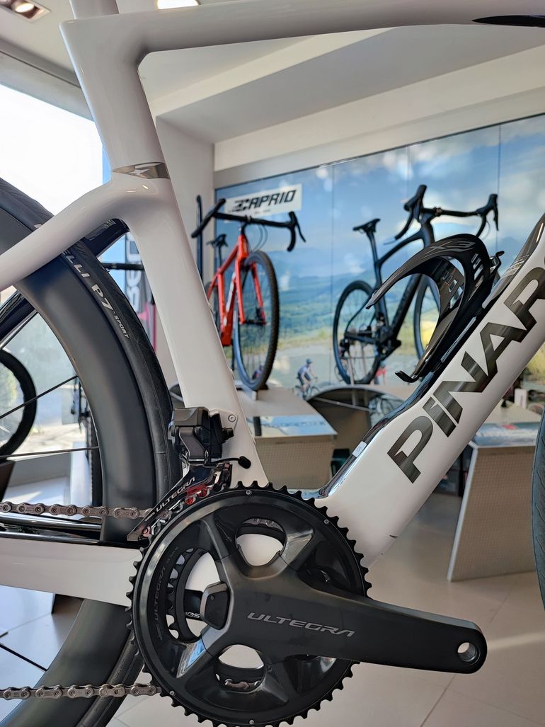 Used Pinarello Dogma F 2026 Road & Gravel, White — image 2 of 8