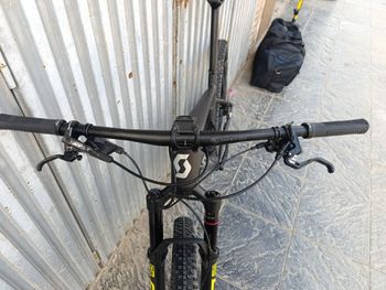 Used Scott Scale 2025 Mountainbike, Black — image 7 of 10