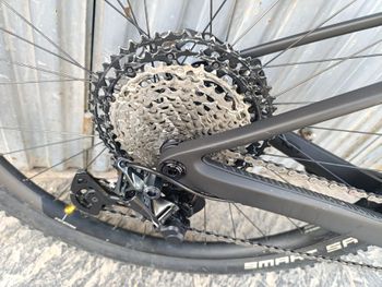 Used Scott Scale 2025 Mountainbike, Black — image 3 of 10