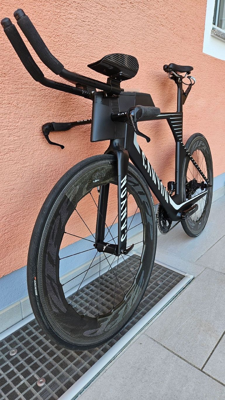Used Canyon Speedmax CF SLX 9.0 LTD 2019 2019 Road & Gravel, Black — image 4 of 15
