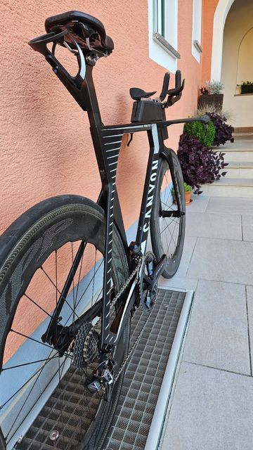 Used Canyon Speedmax CF SLX 9.0 LTD 2019 2019 Road & Gravel, Black — image 11 of 15