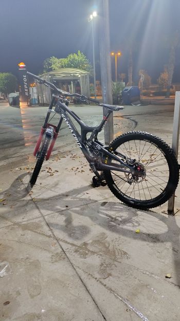 Used Santa Cruz V10 Sram Eagle Transmission GX 2018 MTB